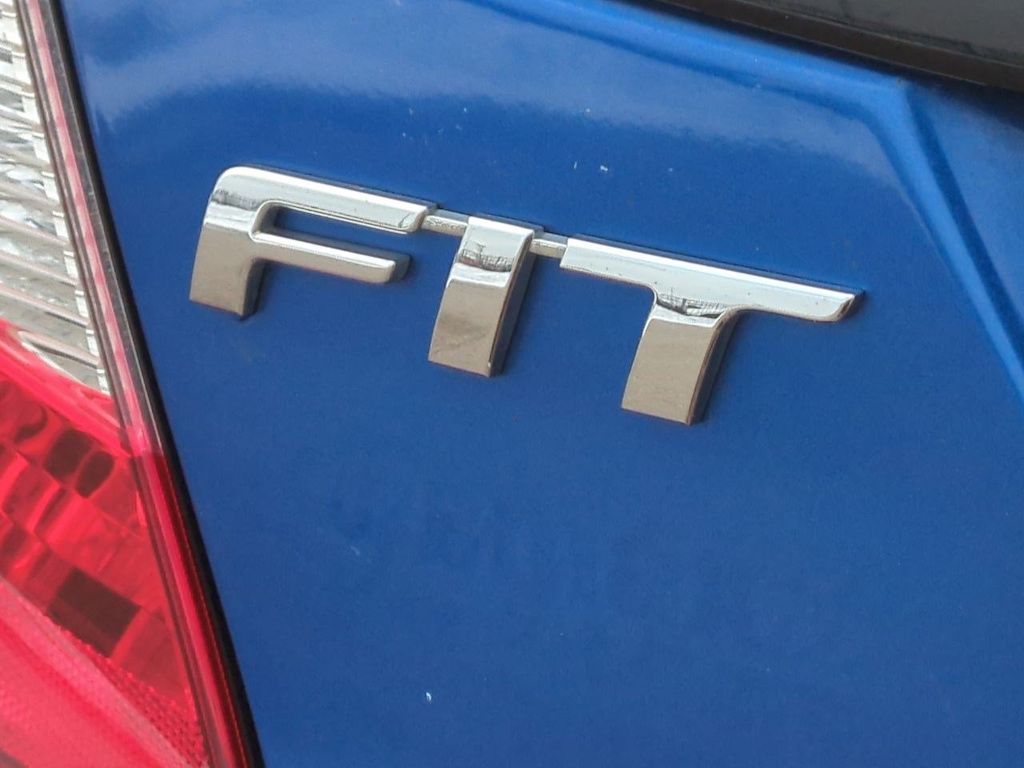 Thumbnail: 2015 Honda Fit - 24