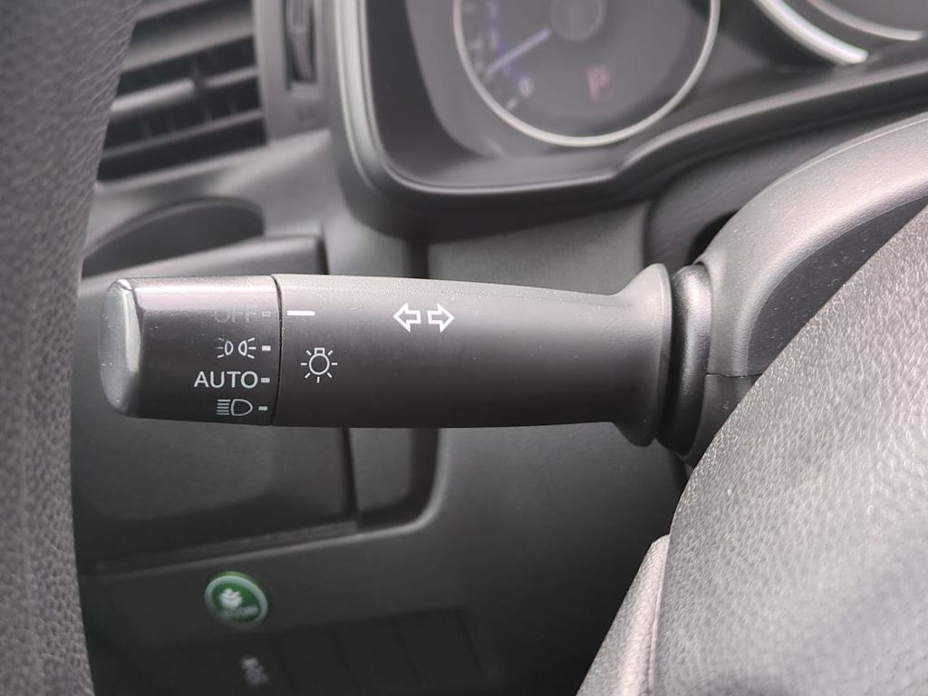 Thumbnail: 2015 Honda Fit - 31