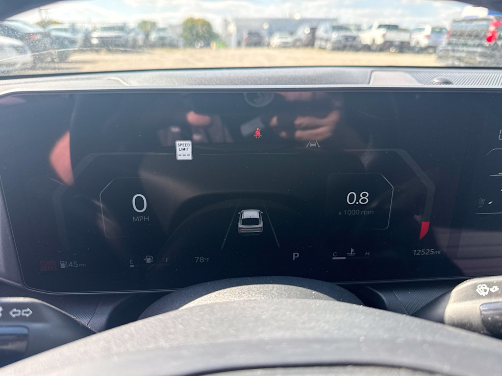 Thumbnail: 2025 Kia K4 - 10