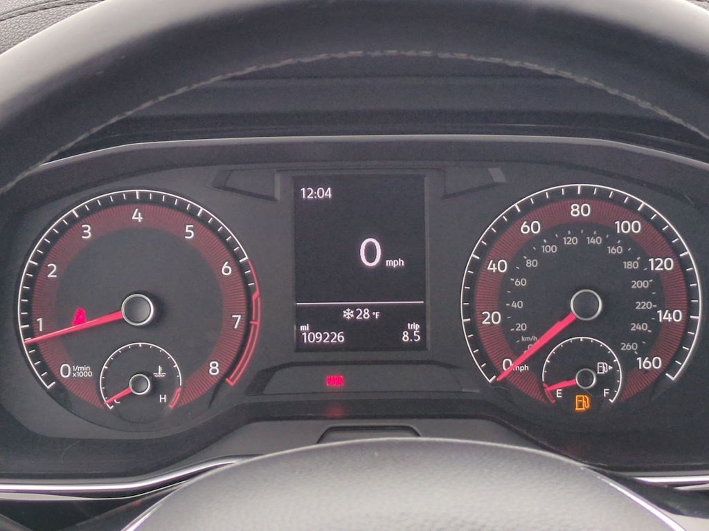 Thumbnail: 2020 Volkswagen Jetta - 16