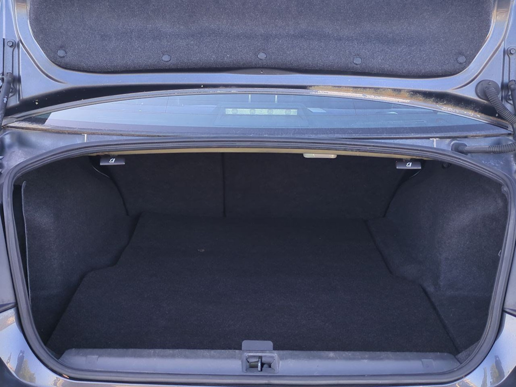 Thumbnail: 2013 Subaru Legacy - 17