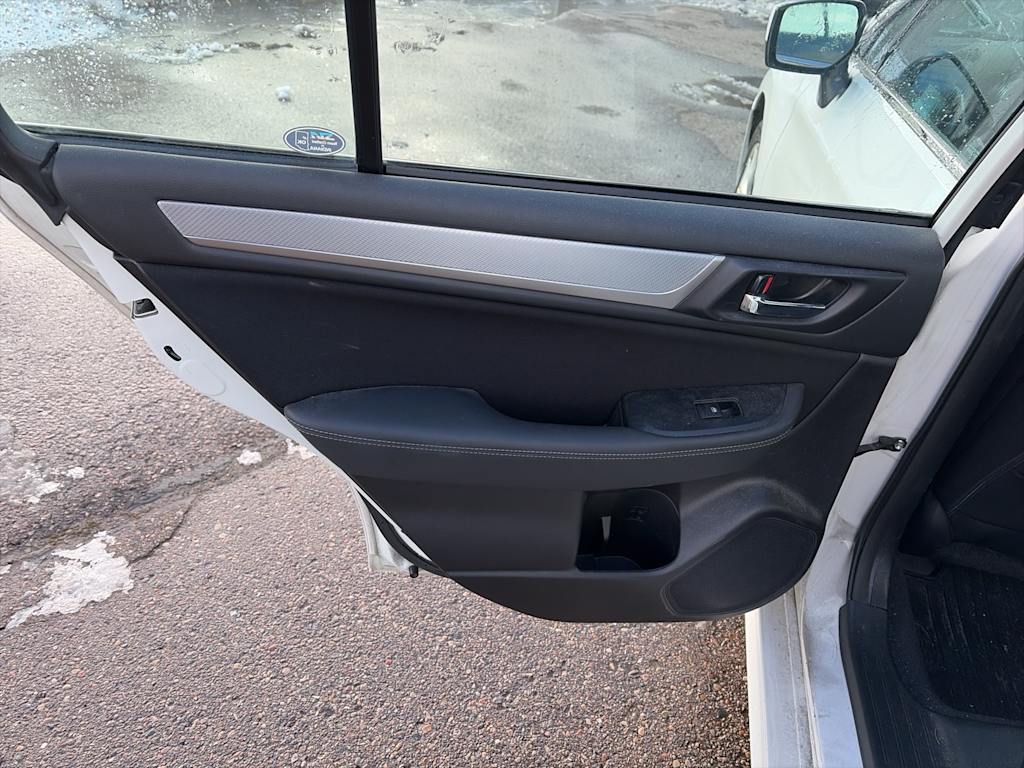 Thumbnail: 2017 Subaru Legacy - 18