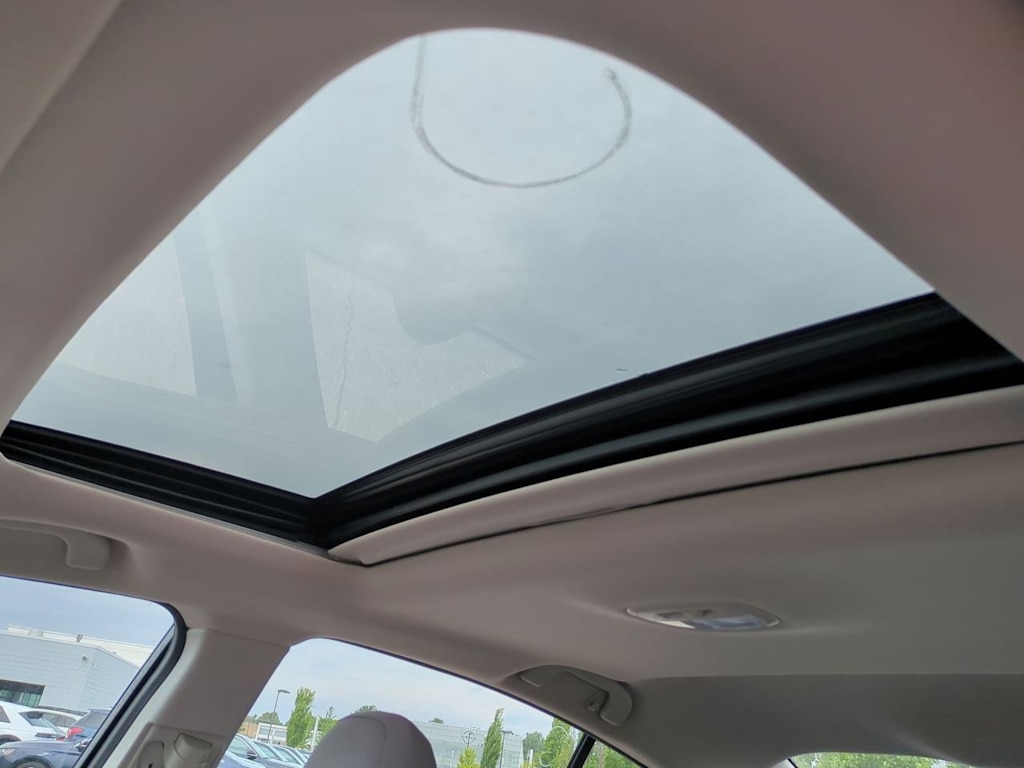 Thumbnail: 2025 Subaru Legacy - 25