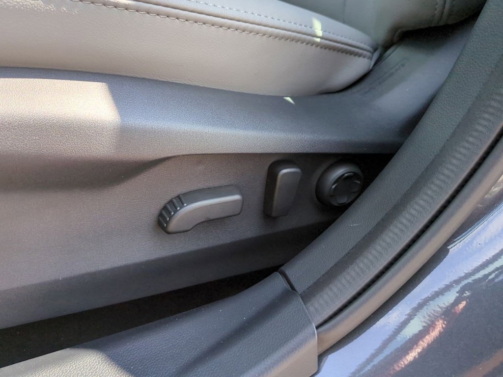 Thumbnail: 2025 Subaru Legacy - 24