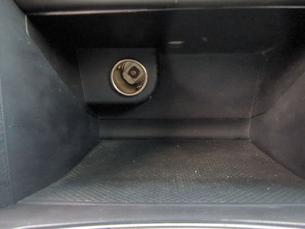 Thumbnail: 2011 Subaru Outback - 17