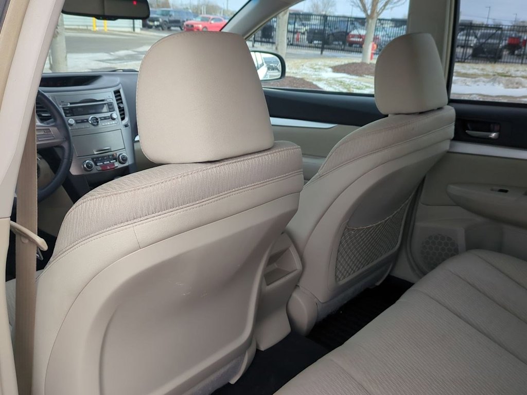 Thumbnail: 2011 Subaru Outback - 11