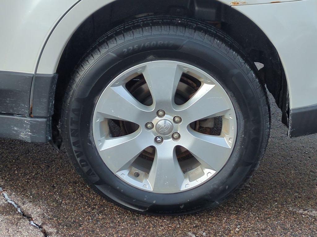 Thumbnail: 2011 Subaru Outback - 8