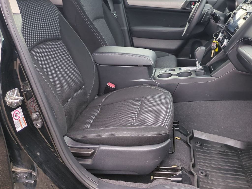 Thumbnail: 2018 Subaru Outback - 12