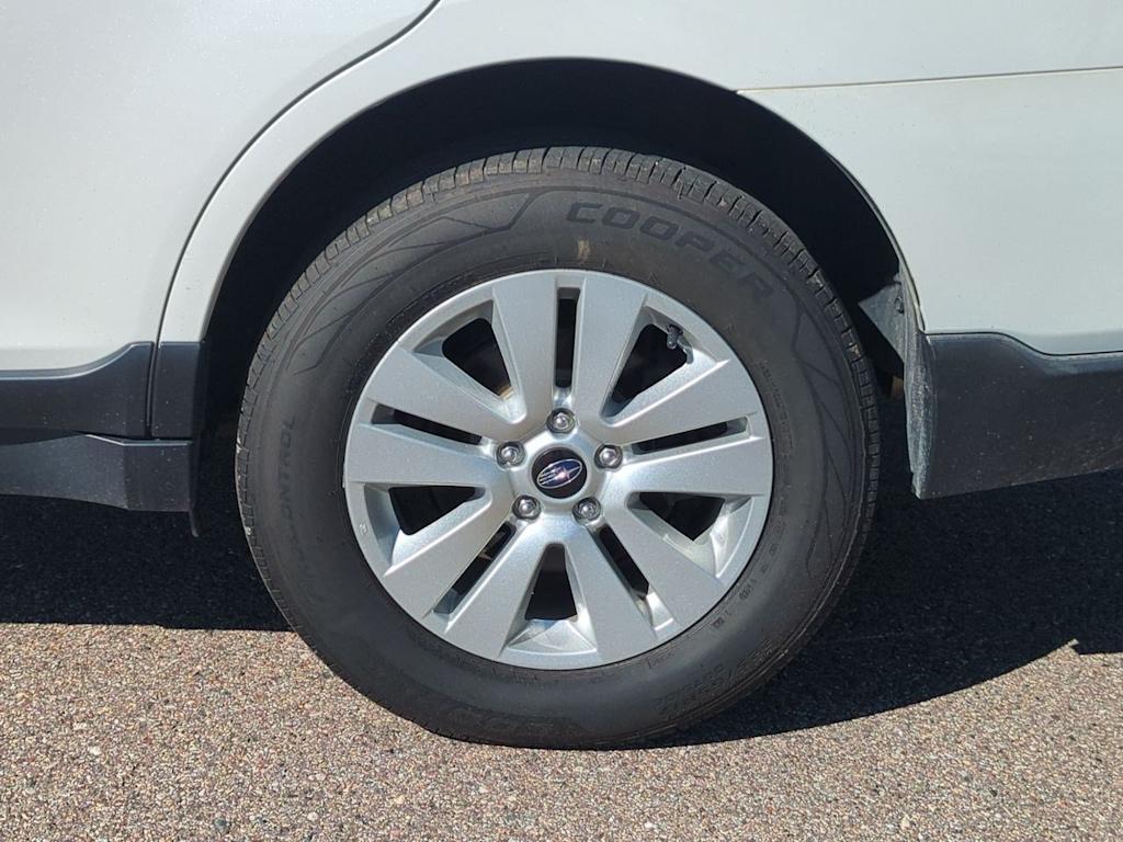 Thumbnail: 2019 Subaru Outback - 8