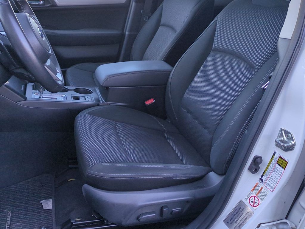 Thumbnail: 2019 Subaru Outback - 10