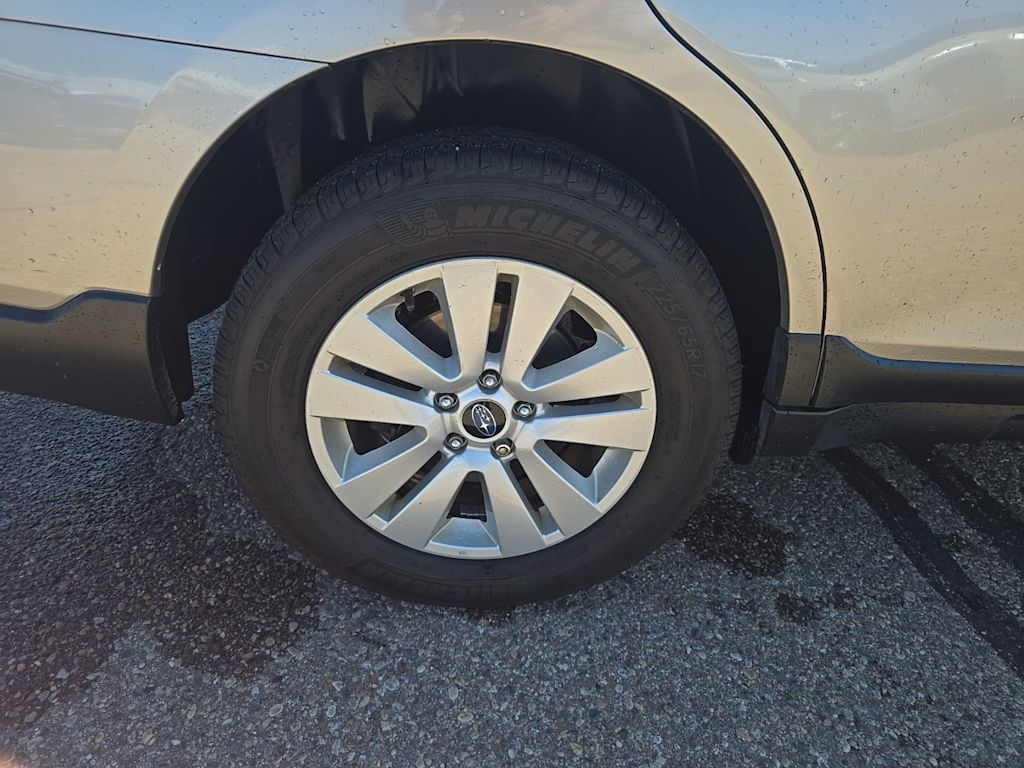 Thumbnail: 2017 Subaru Outback - 13