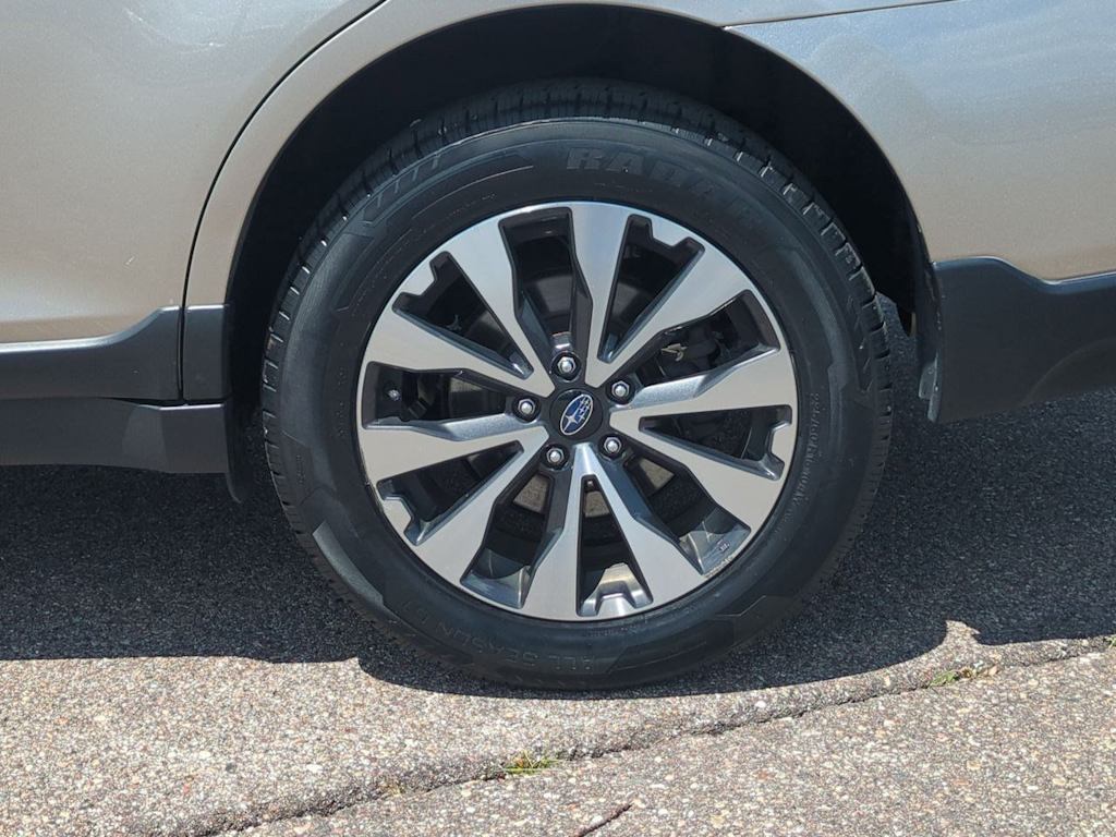 Thumbnail: 2017 Subaru Outback - 8