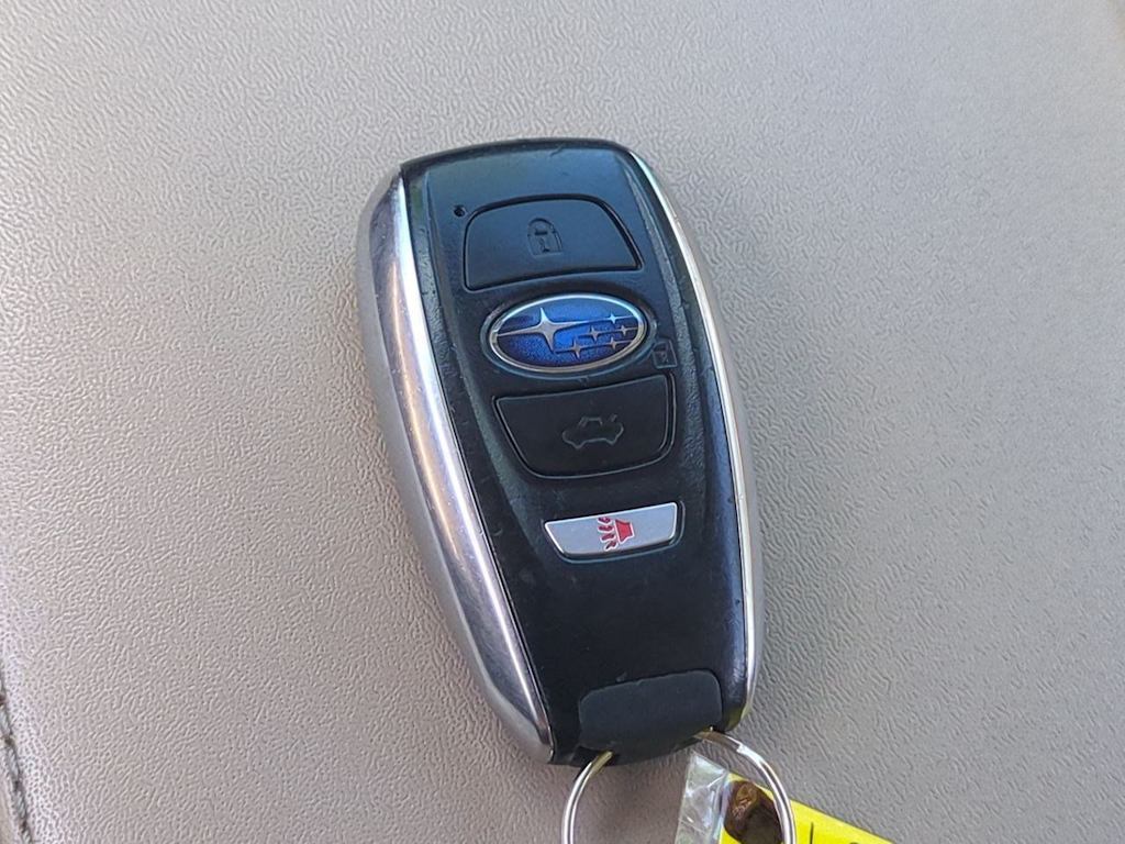 Thumbnail: 2017 Subaru Outback - 18
