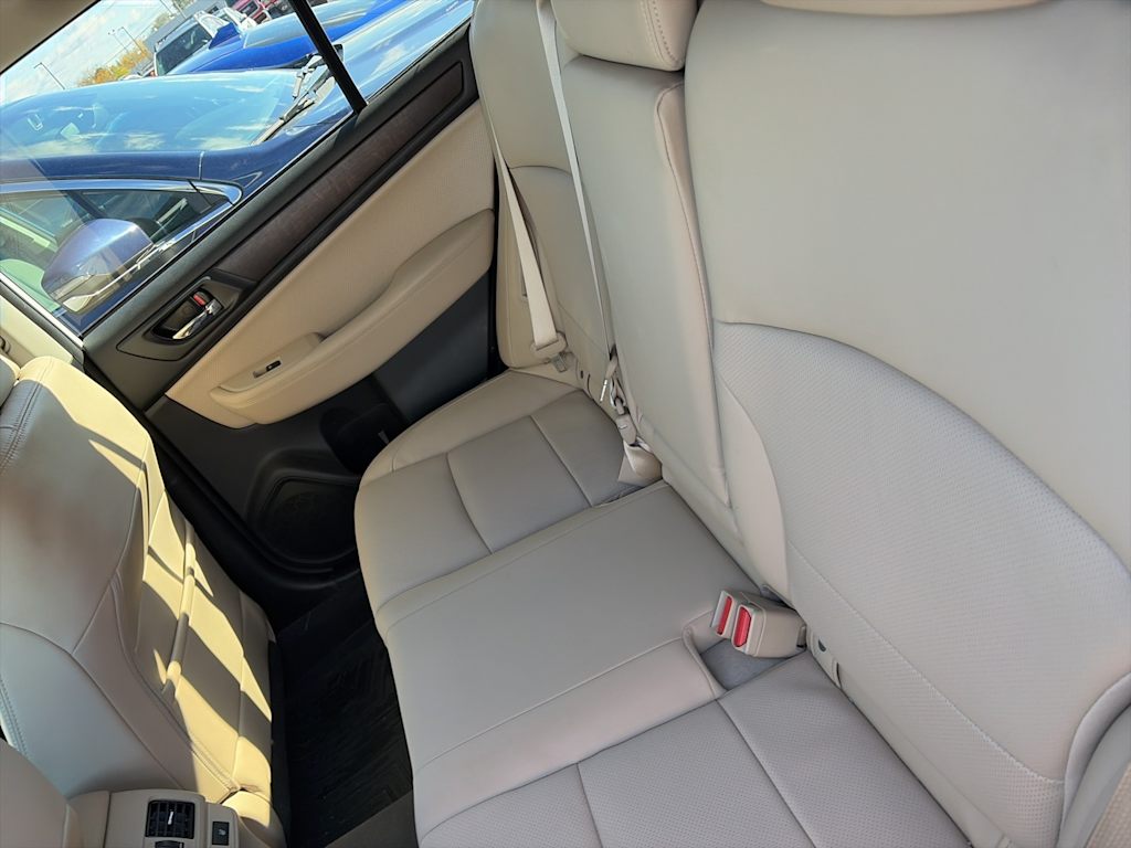 Thumbnail: 2015 Subaru Outback - 7