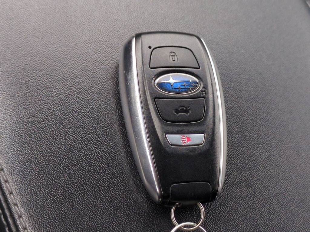 Thumbnail: 2016 Subaru Outback - 18