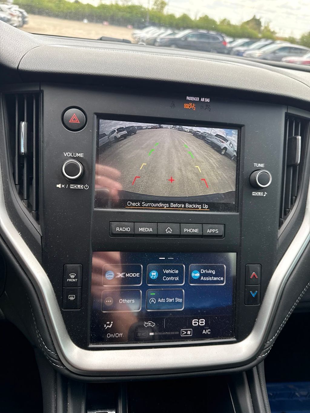 Thumbnail: 2020 Subaru Outback - 10
