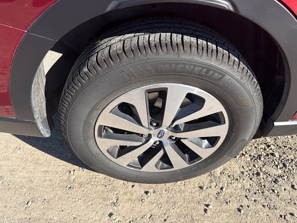 Thumbnail: 2021 Subaru Outback - 18