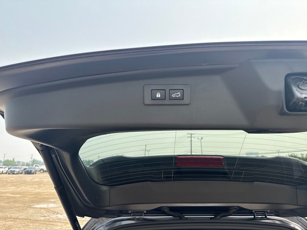 Thumbnail: 2025 Subaru Outback - 8
