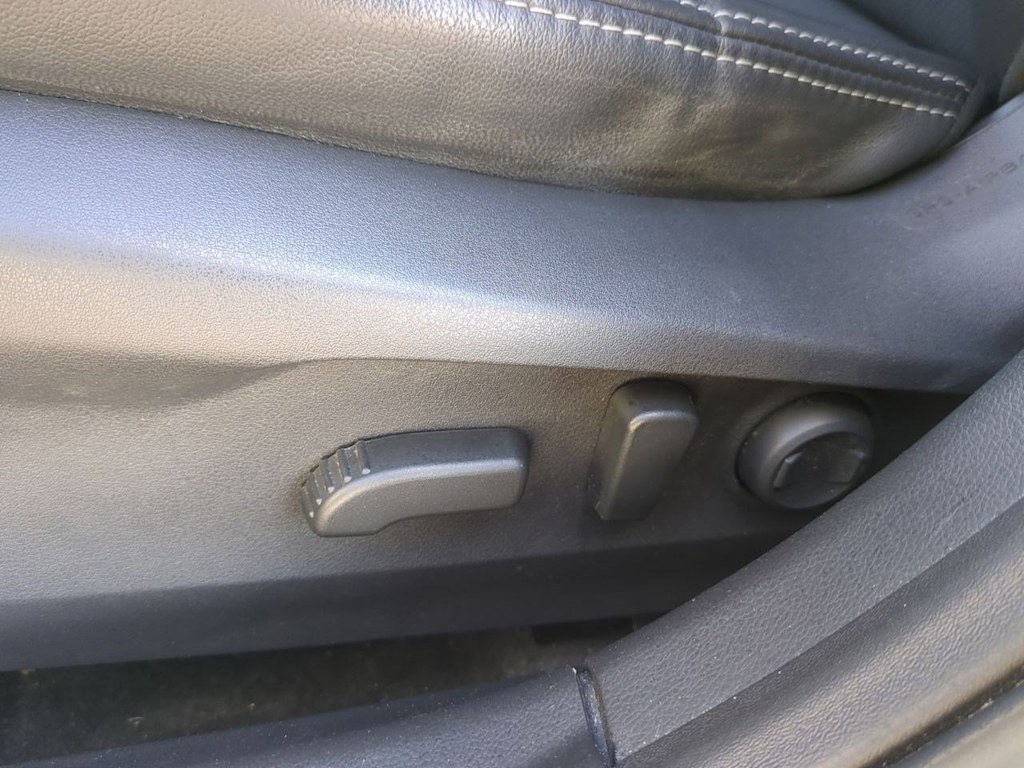 Thumbnail: 2022 Subaru Outback - 24