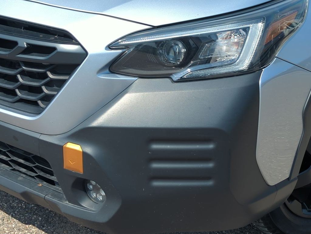Thumbnail: 2022 Subaru Outback - 17