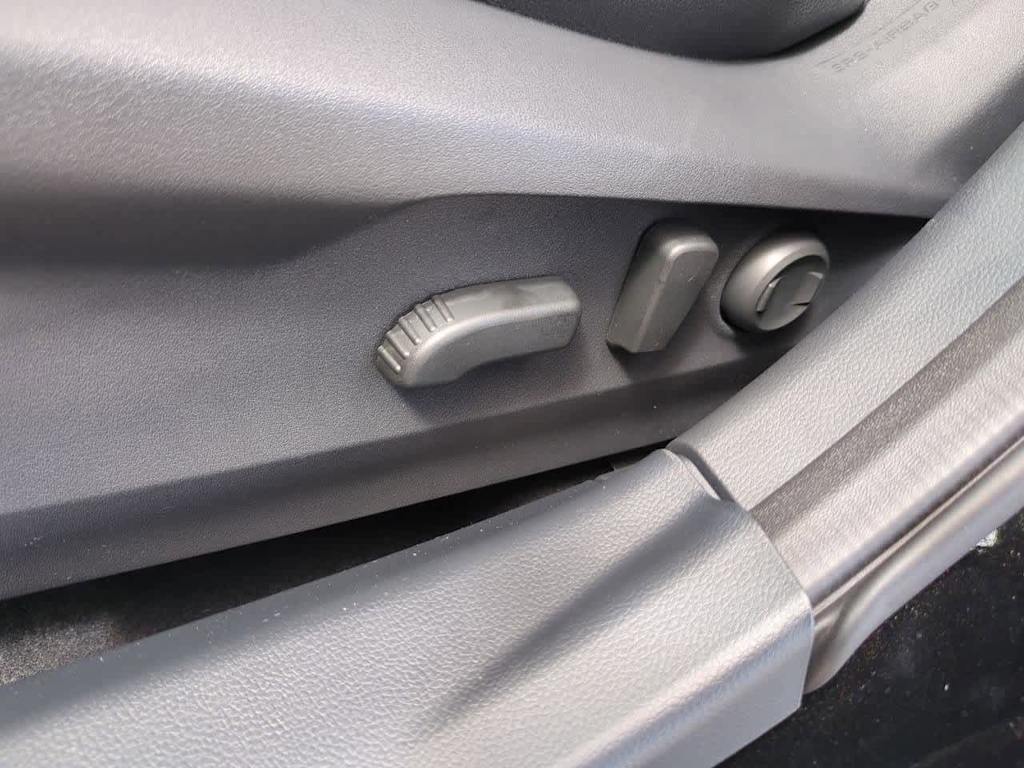 Thumbnail: 2025 Subaru Outback - 24