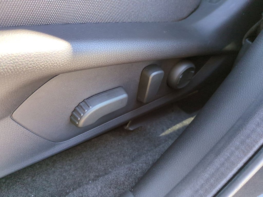 Thumbnail: 2025 Subaru Crosstrek - 24