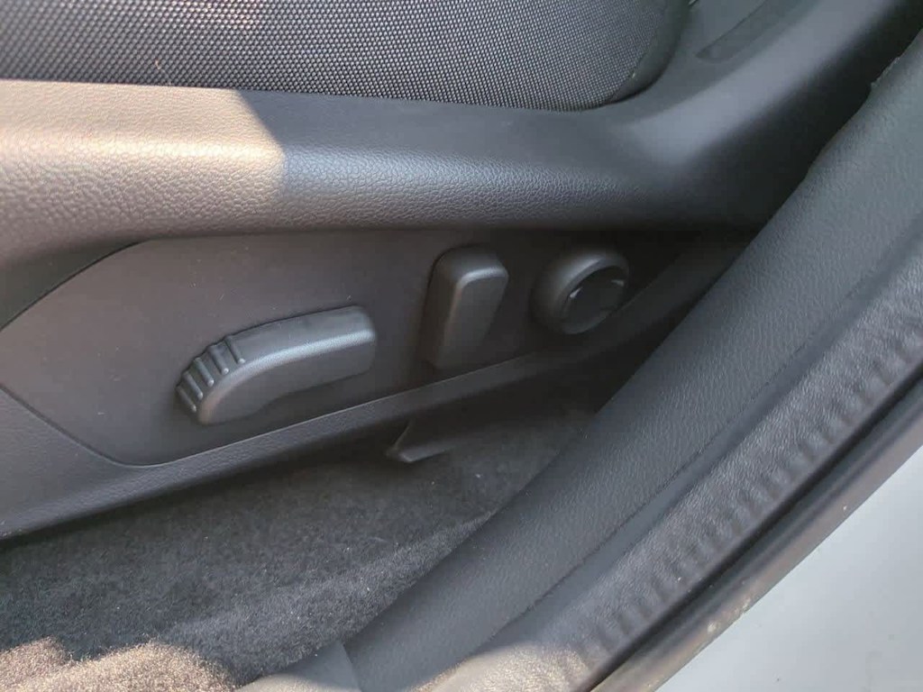 Thumbnail: 2025 Subaru Crosstrek - 24