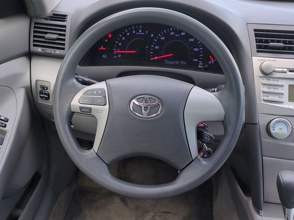 Thumbnail: 2010 Toyota Camry - 13