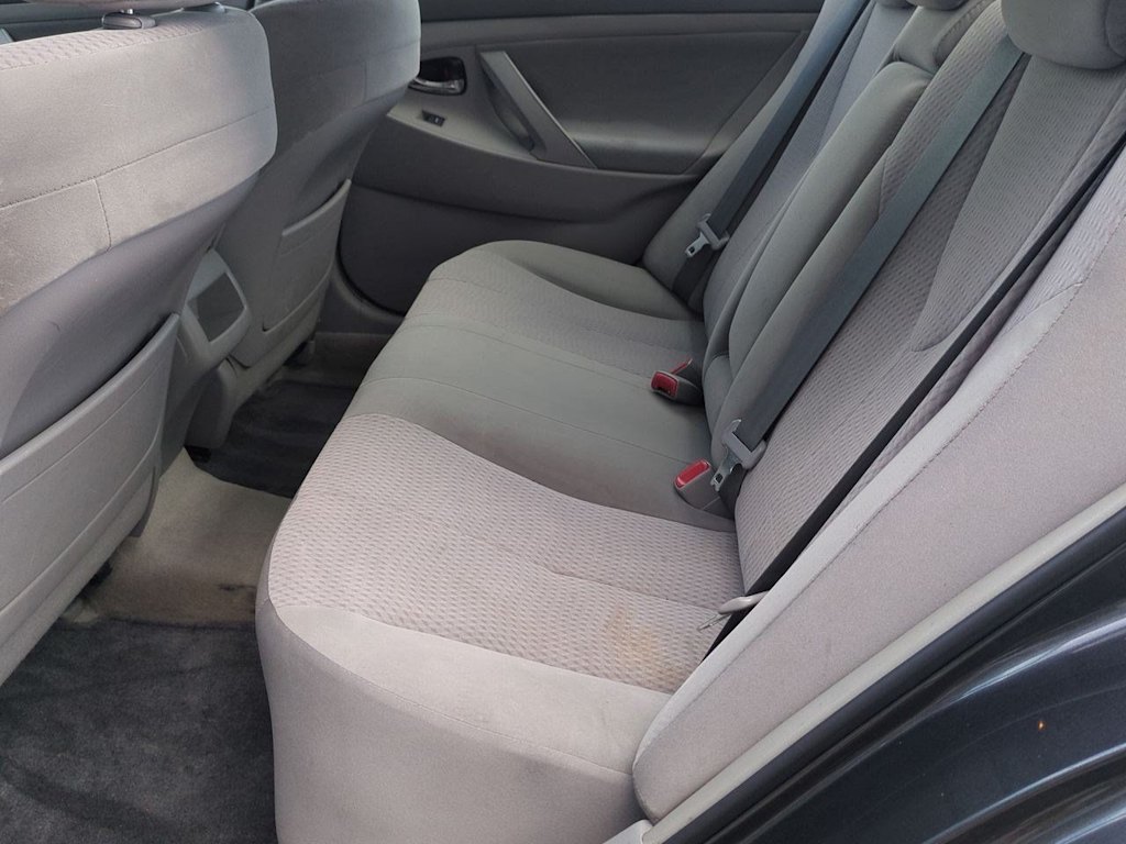 Thumbnail: 2010 Toyota Camry - 12
