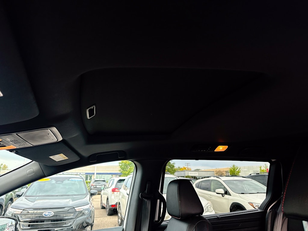 Thumbnail: 2023 Honda Odyssey - 21