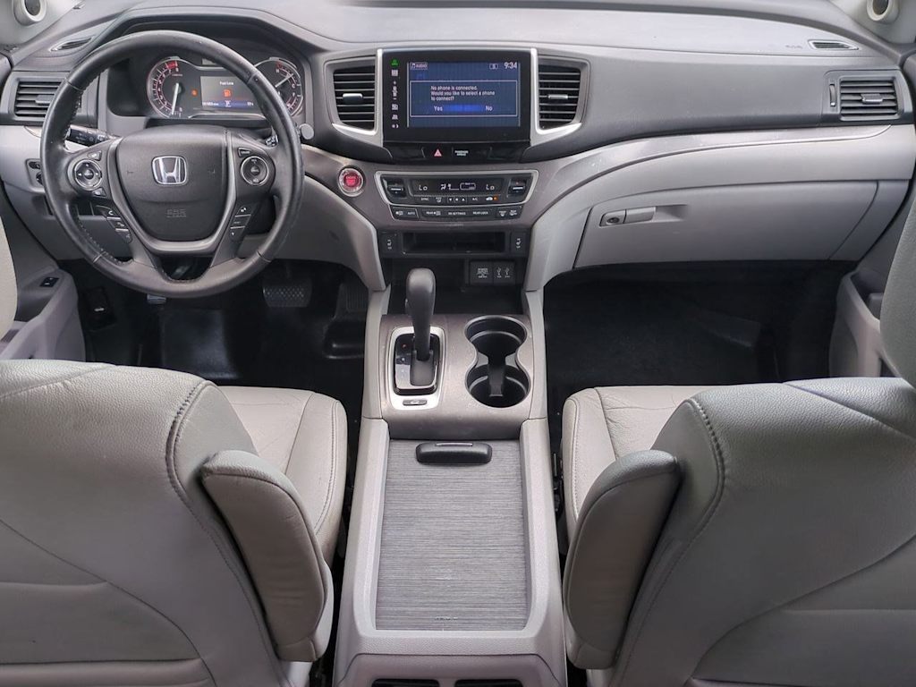 Thumbnail: 2016 Honda Pilot - 9
