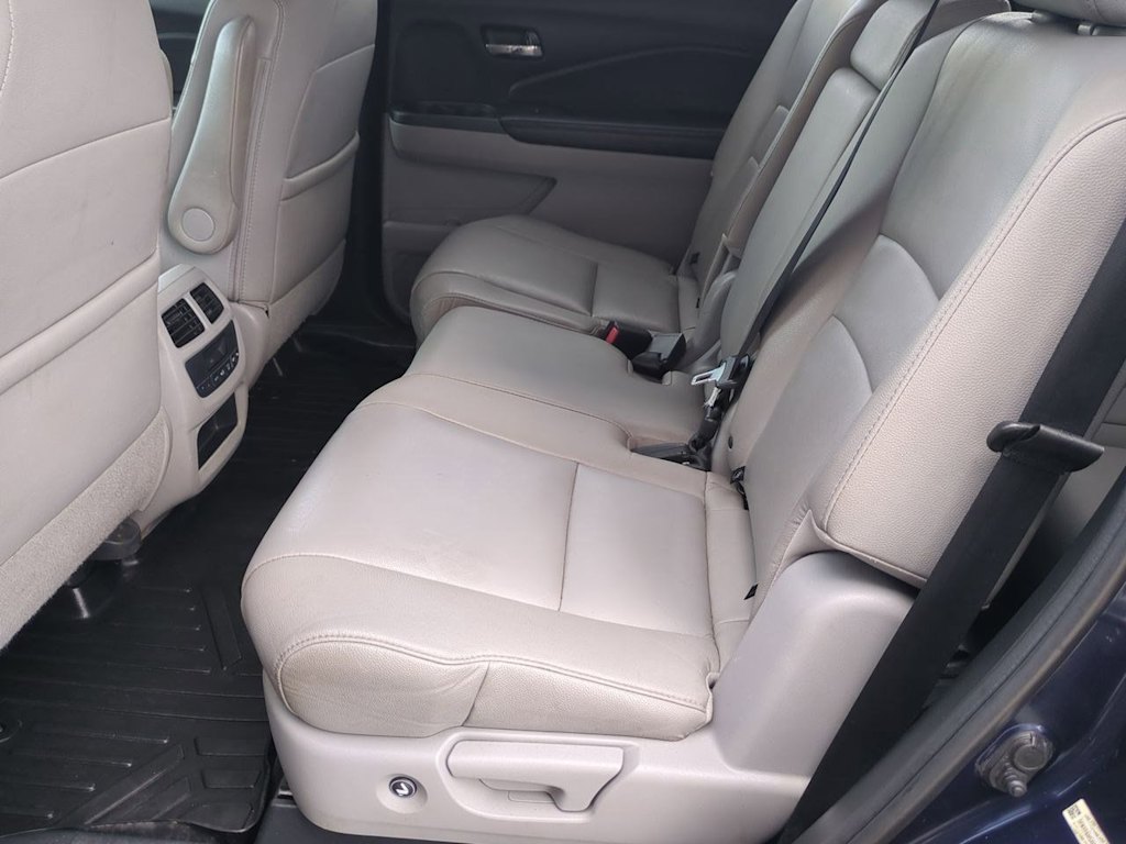 Thumbnail: 2016 Honda Pilot - 27