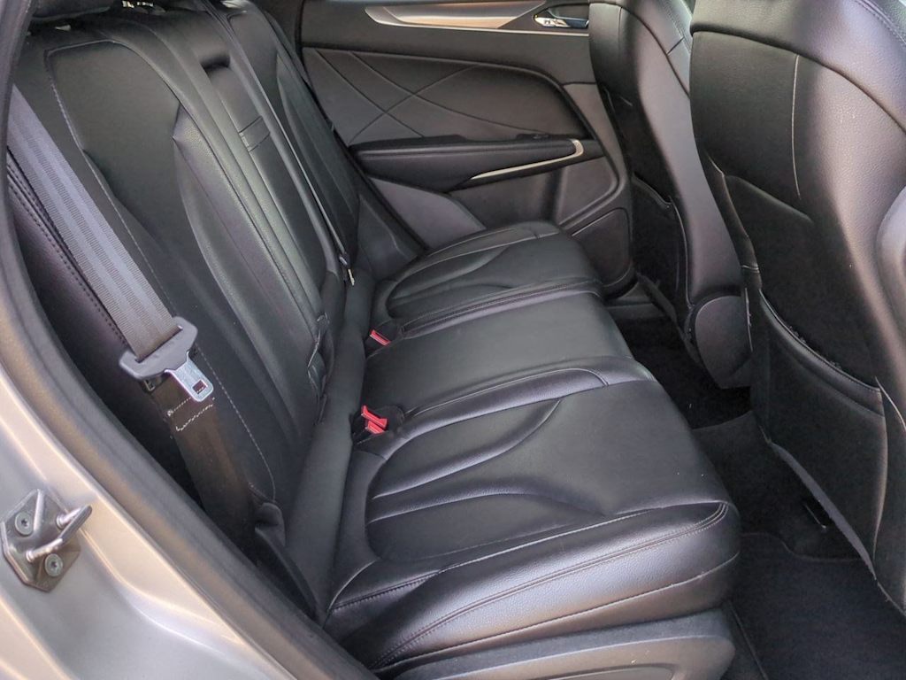 Thumbnail: 2019 Lincoln MKC - 26