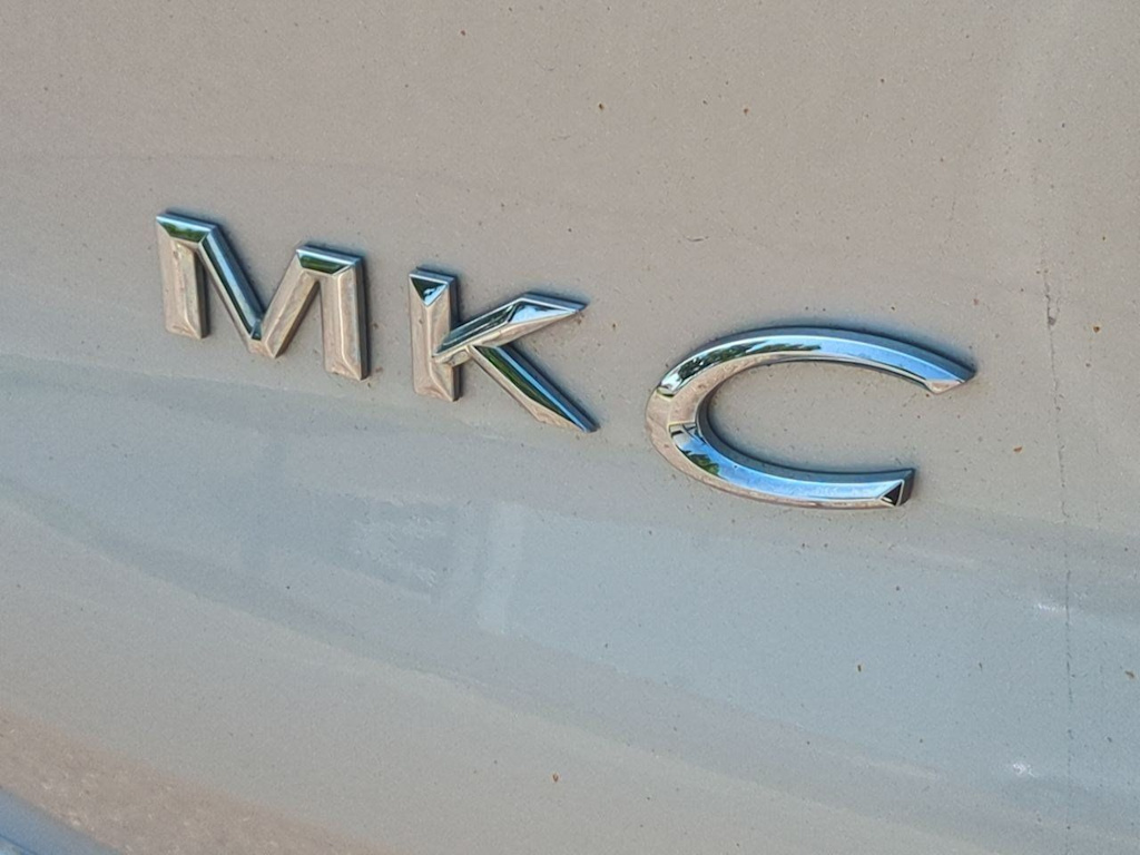 Thumbnail: 2019 Lincoln MKC - 23