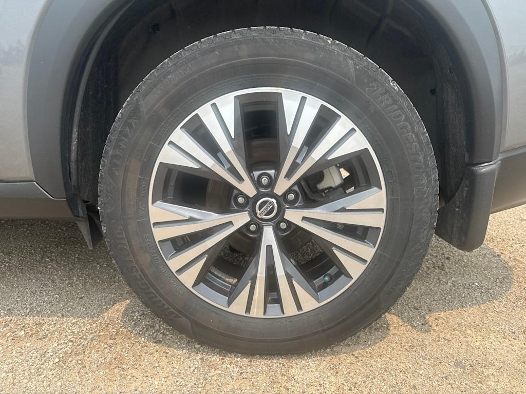 Thumbnail: 2021 Nissan Rogue - 18