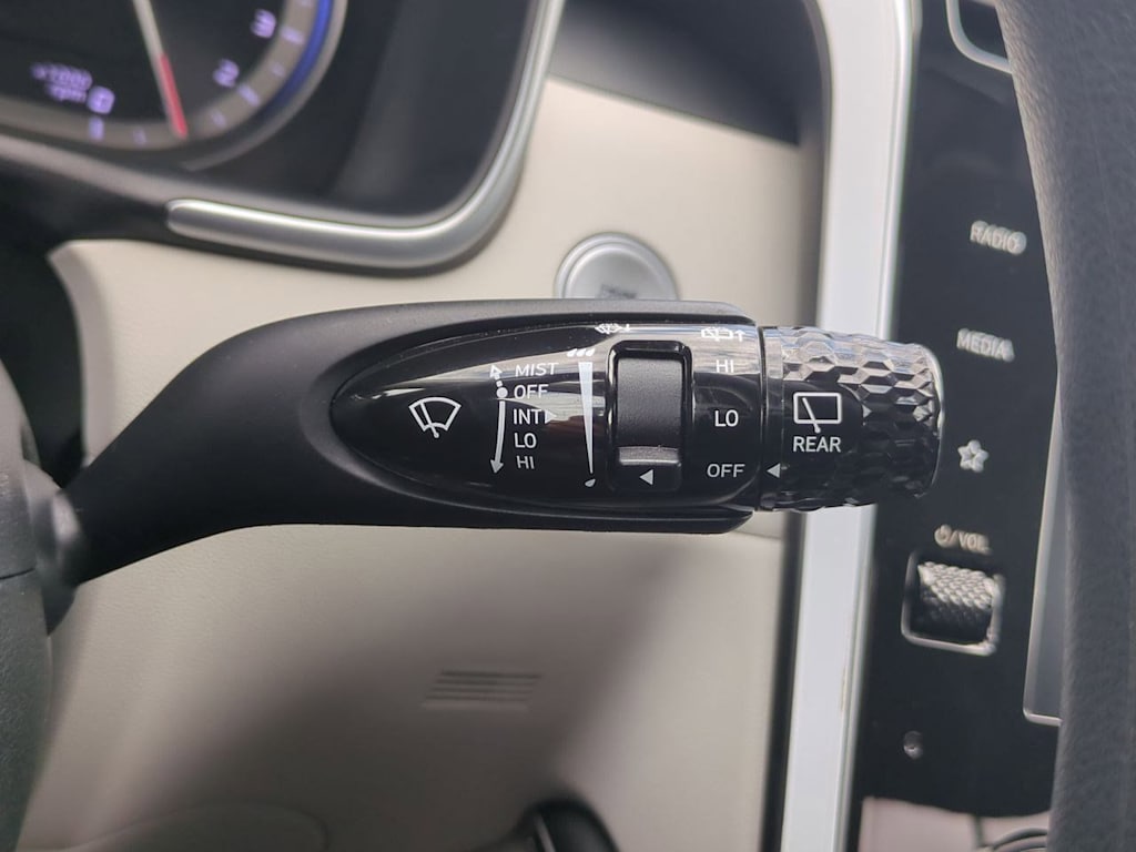 Thumbnail: 2022 Hyundai Tucson - 30