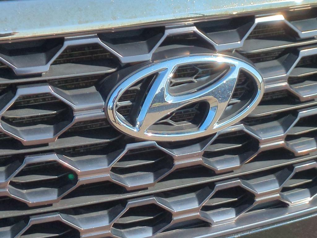 Thumbnail: 2019 Hyundai Santa Fe - 7