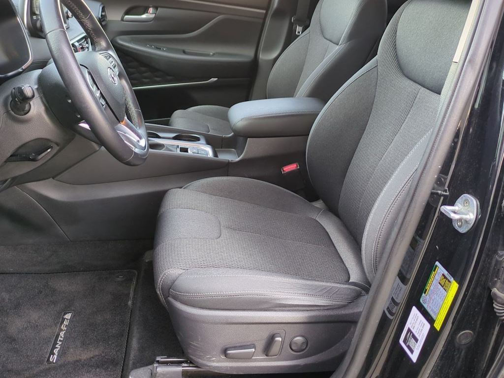 Thumbnail: 2019 Hyundai Santa Fe - 10