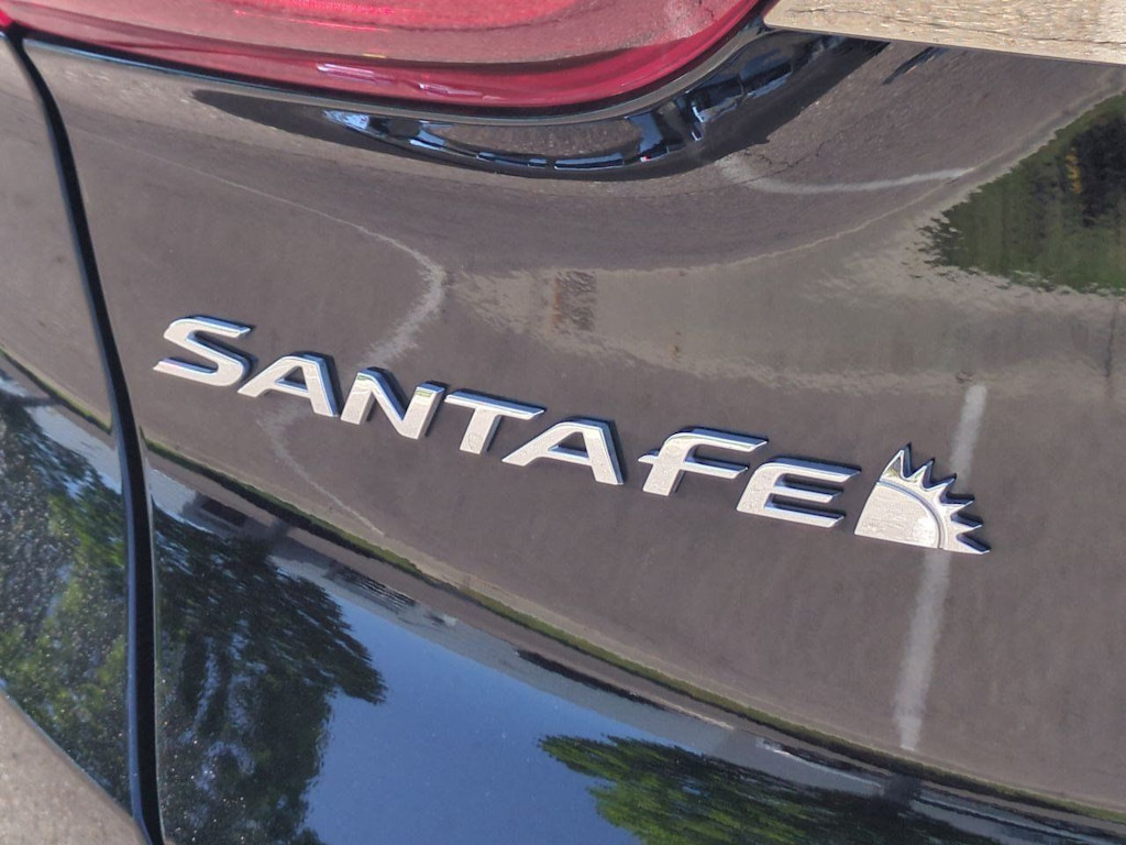 Thumbnail: 2019 Hyundai Santa Fe - 24