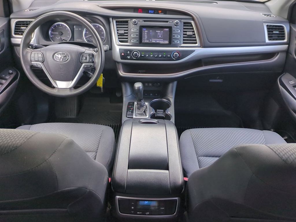 Thumbnail: 2019 Toyota Highlander - 9