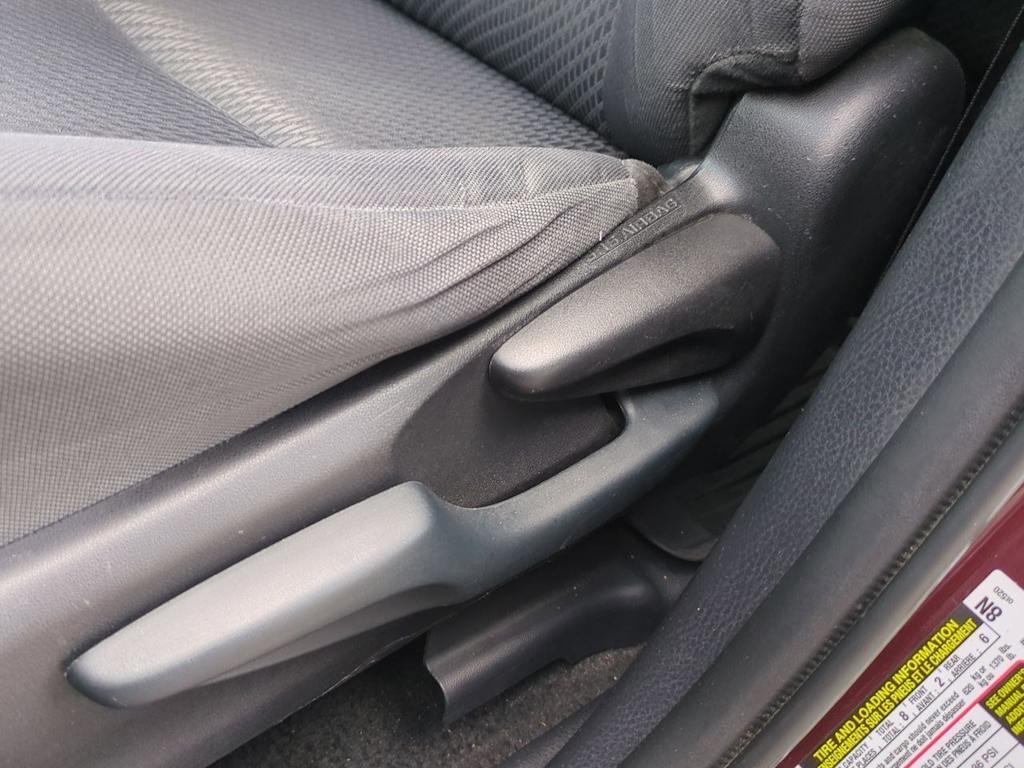 Thumbnail: 2019 Toyota Highlander - 25
