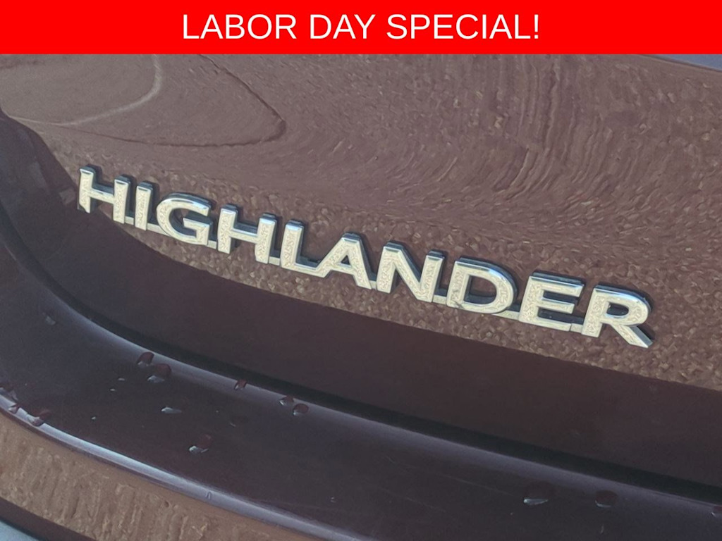 Thumbnail: 2019 Toyota Highlander - 24