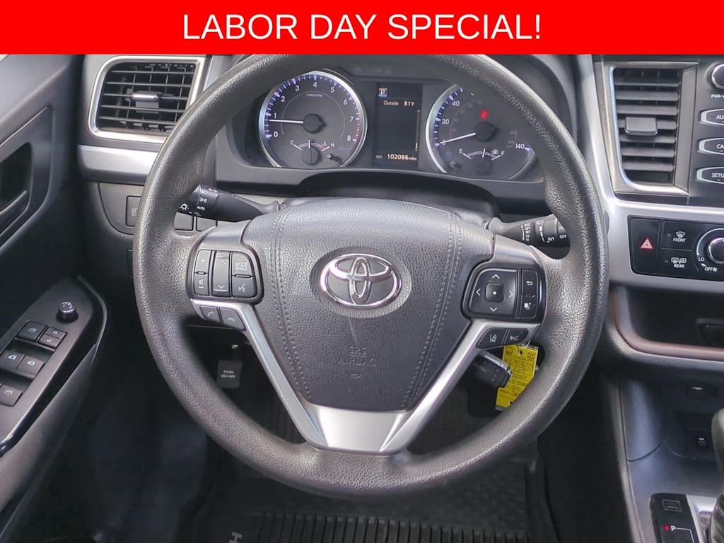 Thumbnail: 2019 Toyota Highlander - 13