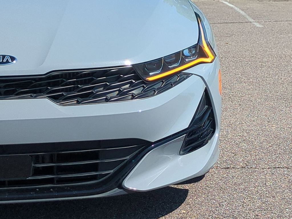 Thumbnail: 2021 Kia K5 - 23