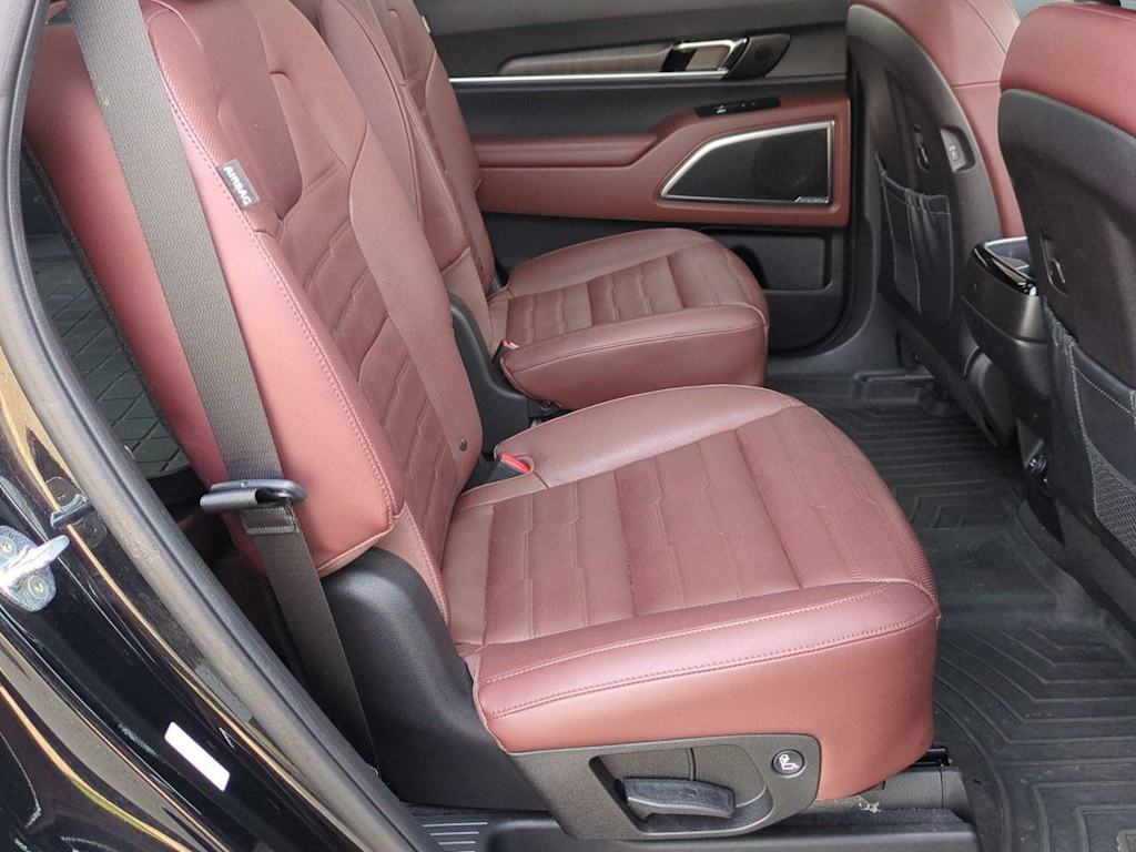 Thumbnail: 2023 Kia Telluride - 27