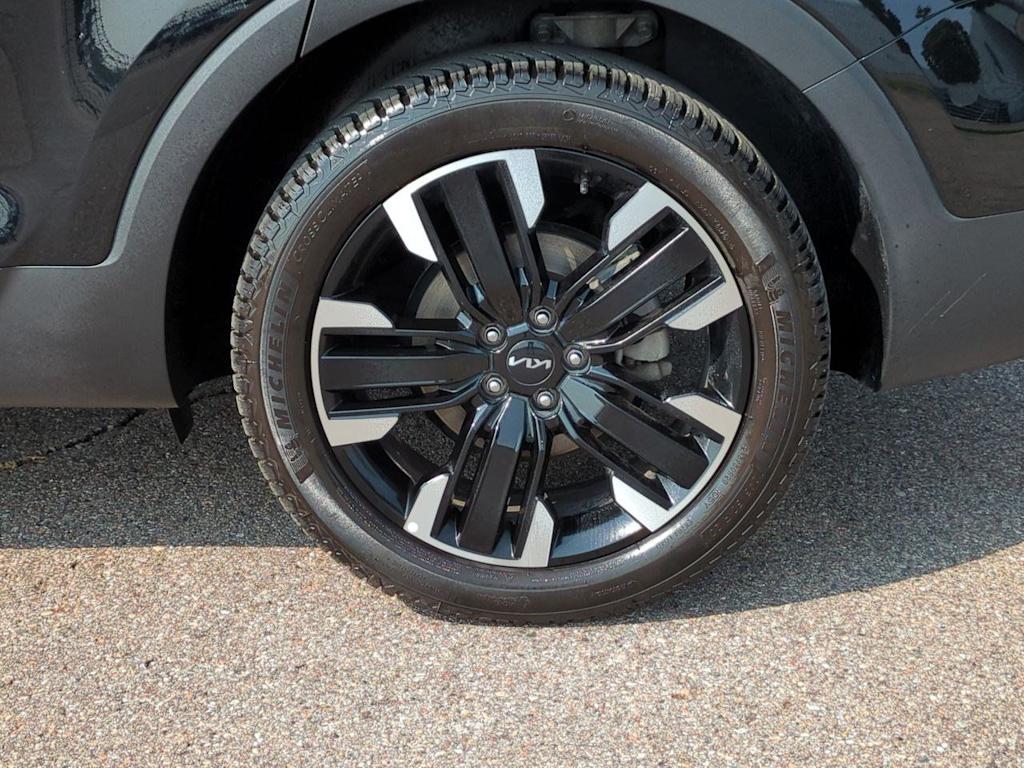 Thumbnail: 2023 Kia Telluride - 8