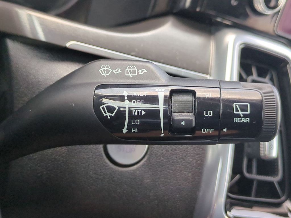 Thumbnail: 2022 Kia Sorento - 32