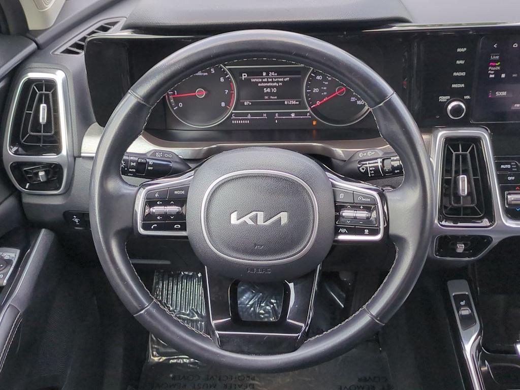 Thumbnail: 2022 Kia Sorento - 13