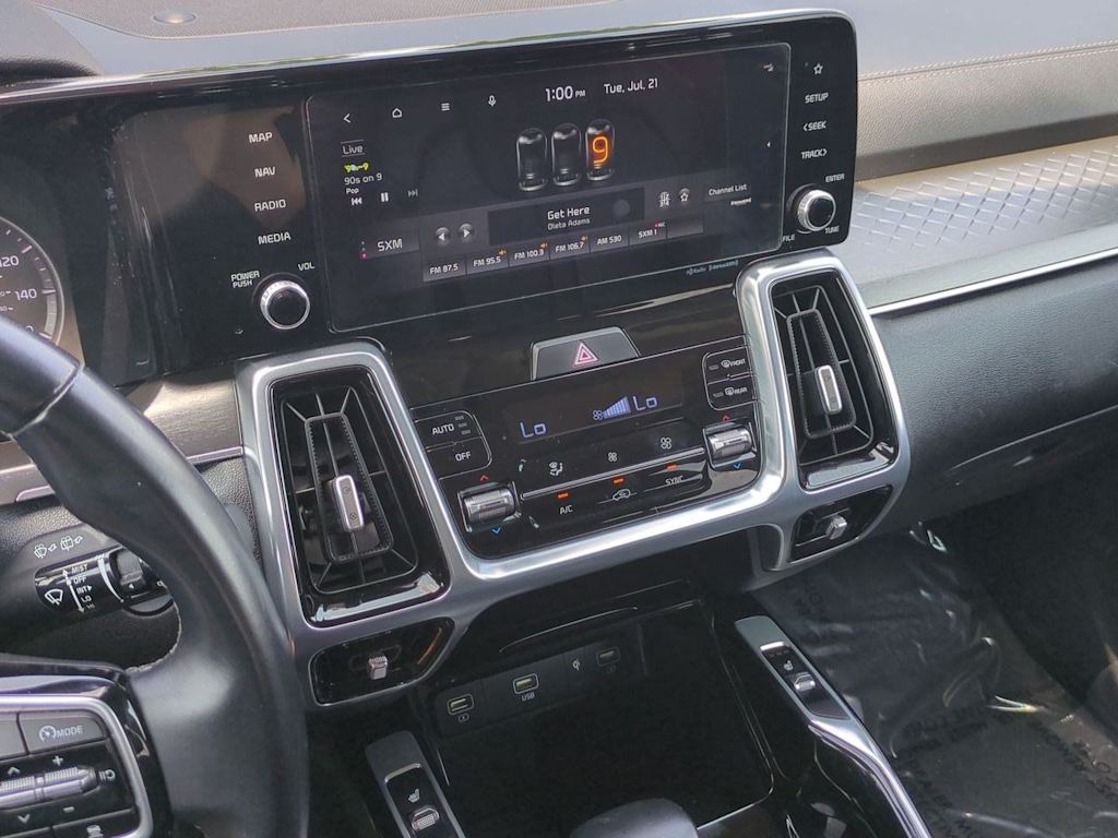 Thumbnail: 2022 Kia Sorento - 14