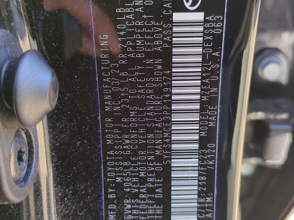 Thumbnail: 2023 Toyota Corolla - 33